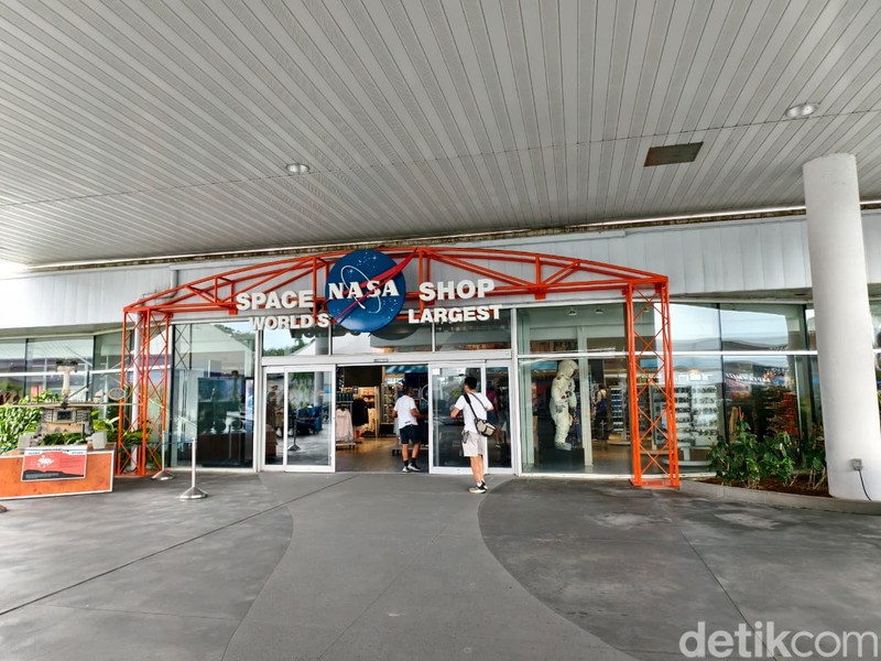 Kennedy Space Visitor Complex