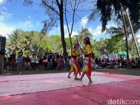 Potret tari incling yang konon sempat jadi alat pergerakan lawan kolonial Belanda, Minggu (14/9/2025).