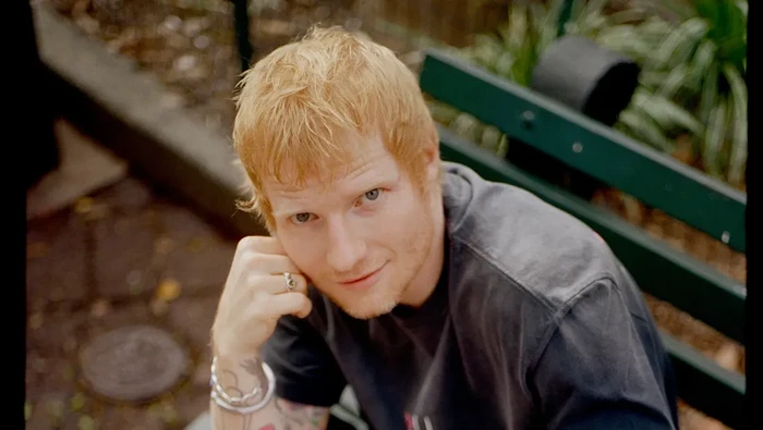 Koleksi Fashion Ed Sheeran kolaborasi dengan Kidsuper.