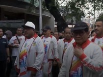 Video: Momen Pram-Doel Jalan Santai Bareng Puluhan Ribu Warga di Jaksel