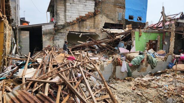 Puing-puing rumah di Pamulang pasca ledakan gas