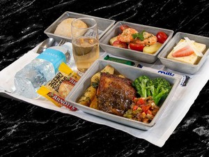 5 Maskapai di Dunia dengan Makanan Terlezat di Dunia, 4 dari Asia!