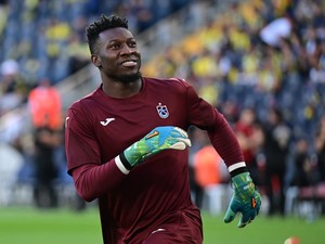 Onana Mau Rebut Lagi Posisi Kiper Utama MU