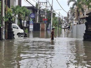 Canggu dan Berawa Bali Kembali Banjir Akibat Sungai Meluap