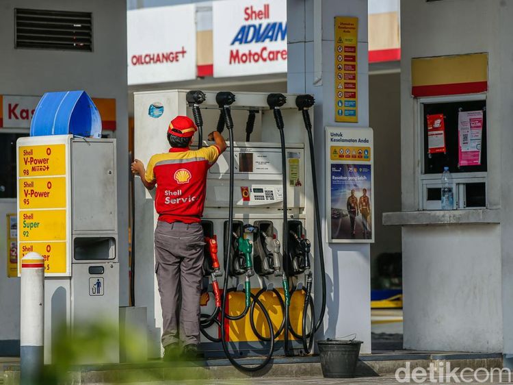 BBM Langka di SPBU Shell dan BP-AKR Bikin Warga Resah