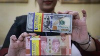 Meski demikian, analis menilai pelemahan rupiah masih tergolong wajar. Bank Indonesia diperkirakan akan tetap siaga menjaga stabilitas nilai tukar melalui intervensi di pasar valas maupun obligasi. ANTARA FOTO/Dhemas Reviyanto