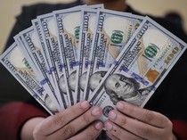 Dolar AS Melemah ke 16.426 Pagi Ini