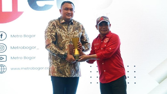 Bupati Bogor Rudy Susmanto