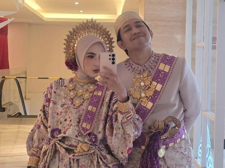 Penyanyi Feby Putri Menikah di Makassar, Pakai Adat Bugis