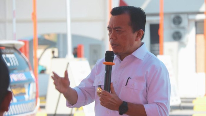 Gubernur Jambi Al Haris