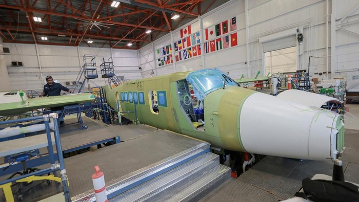 A technician works in one of the facilities of De Havilland Canada, as the company produces the Canadair 515 water-bomber to combat wildfires, in Calgary, Alberta, Canada, August 22, 2025. REUTERS/Ahmed Zakot