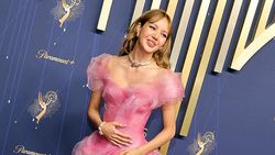 Lisa BLACKPINK Memukau di Emmy Awards 2025