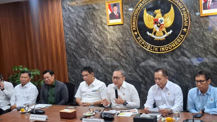 Menteri Koordinator Bidang Pangan Zulkifli Hasan atau Zulhas.