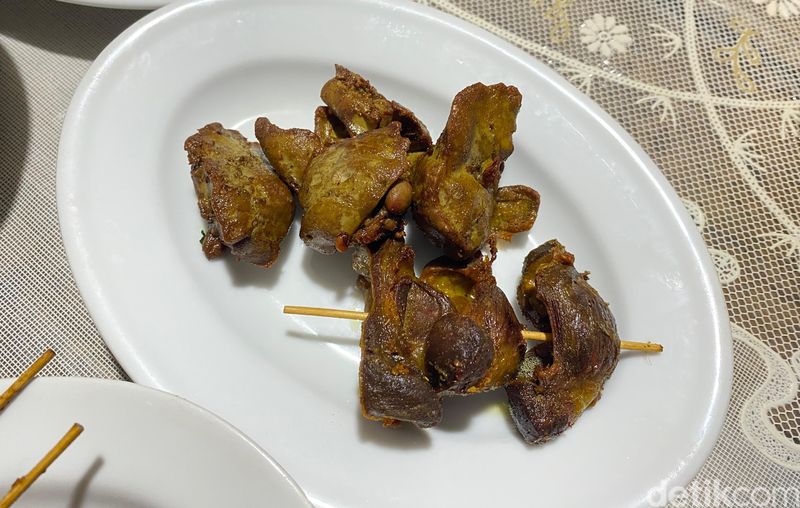 Nasi Uduk Mas Dikun