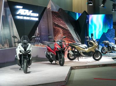 Lihat Lebih Dekat New ADV 160, Ini yang Bikin Beda