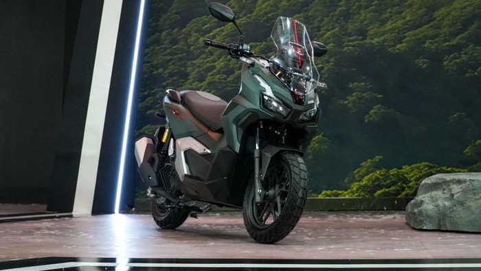 New ADV 160