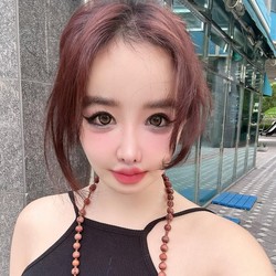 Maju-Mundur Park Bom Serang Bos YG Entertainment