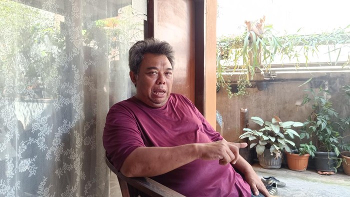 Pemilik indekos TKP wanita tewas di Ciracas, Syarif (Rizky/detikcom)