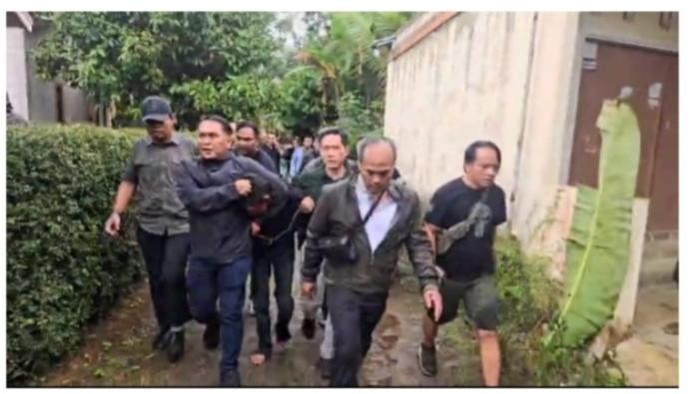 Penangkapan pelaku pembunuhan yang menewaskan anggota TNI di Wonosobo.
