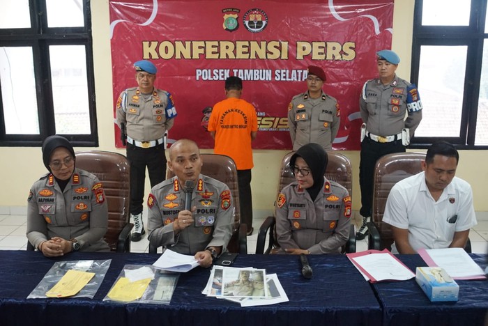 Polisi tangkap polisi gadungan di Bekasi