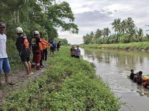 Truk Terjun ke Sungai Pinrang Saat Ikuti Google Maps, 1 Kernet Tewas Terjepit