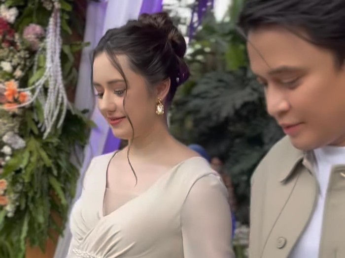 Vika Kolesnaya dan Billy Syahputra Gender Reveal Vika Kolesnaya.