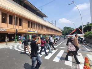 Ada Pelican Cross, DKI Siapkan Shelter Ojol Supaya Stasiun Cikini Tak Macet