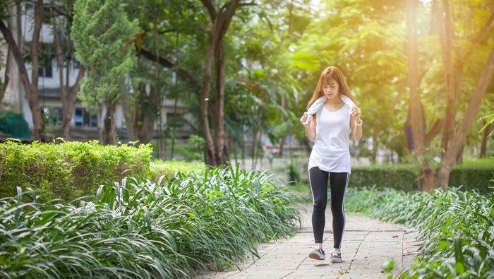Woman exercising in the park.