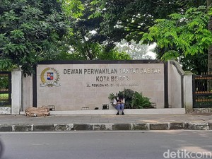 Anggota DPRD Bogor Desy Yanthi Disebut Bolos 6 Bulan, Golkar: Dia Sakit