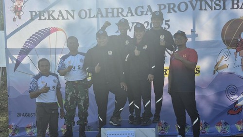 Kontingen cabor paralayang Klungkung meraih juara umum Porprov Bali 2025. (Ni Komang Ayu Leona Wirawan/detikBali)