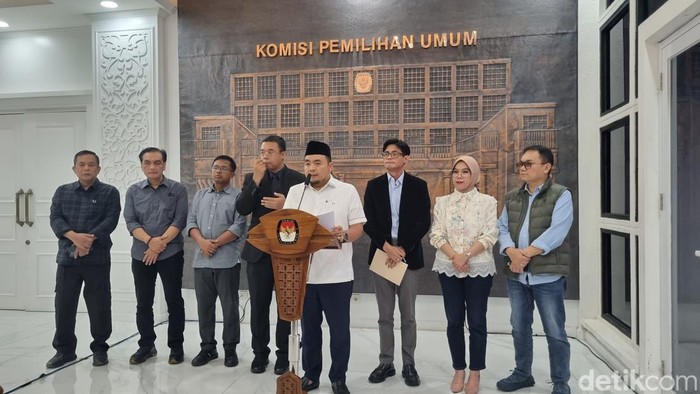 KPU RI batalkan aturan 73/2025 yang mengatur kerahasiaan dokumen capres-cawapres.