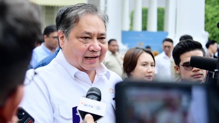 Menko Perekonomian Airlangga Hartarto.