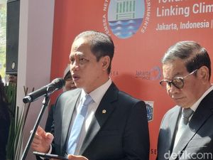 Selamatkan Pesisir Jakarta, Menteri LH Bicara Trinitas Iklim, Alam, dan Energi