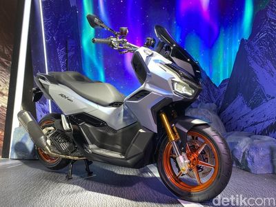 Tampang New ADV 160 Usung Tema SUV Street