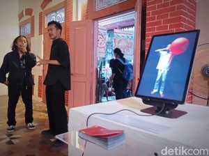 Puluhan Seniman Muda Sulap Heritage Gresik Jadi Galeri Seni
