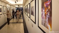 Sebanyak 42 foto ini sudah menjalani proses kurasi. Visual ini bukan sekedar dokumentasi olahraga, melainkan soal cerita jeda, emosi, dan ruang kembali bernapas.  