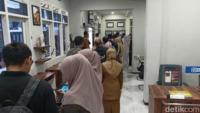 Pemohon SKCK untuk kebutuhan PPPK membludak di Polresta Malang Kota