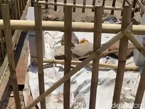 Penampakan Nisan Berkain Kafan di Atas Jembatan Jepara