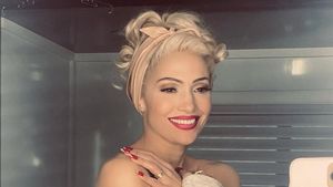Jennifer Lopez Berambut Pirang Keriting, Bikin Pangling Dikira Gwen Stefani
