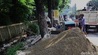 Turap yang diperbaiki diharapkan mampu menjaga aliran sungai tetap lancar serta mengurangi risiko genangan air saat musim penghujan.  