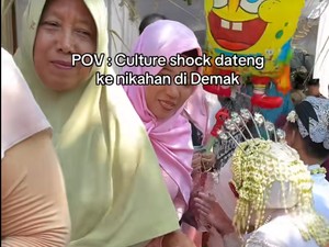 Tradisi Pernikahan di Demak Viral, Tamu Kasih Uang Langsung ke Pengantin
