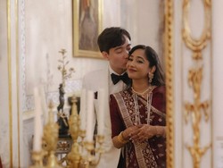 Foto Pernikahan Multikultural Uncle Roger, Pakai Baju dari Desainer Indonesia