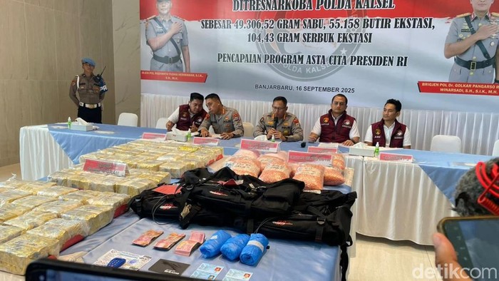 Polda Kalsel gagalkan peredaran 49 kg narkotika.