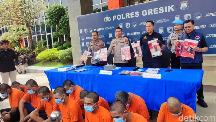 Polres Gresik amankan puluhan budak narkoba di Gresik