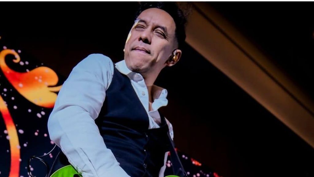 Pongki Barata Bosan Lagu Cinta, Berontak Lewat Album Rock Metal