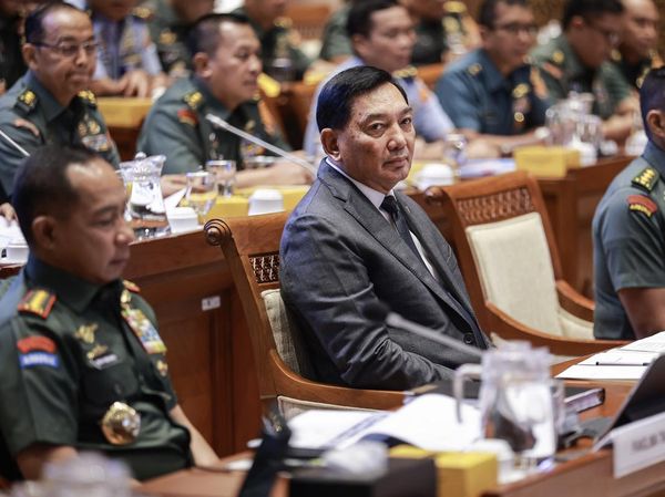 Komisi I DPR dan Menhan Bahas Anggaran Pertahanan 2026