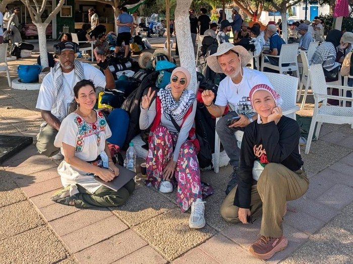 Wanda Hamidah masih di Tunisia dalam rangka mengikuti Global Sumud Flotilla untuk Gaza.