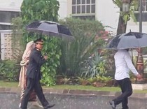 Video: Ahmad Dofiri Tiba di Istana Jelang Diberi Pangkat Jenderal Kehormatan