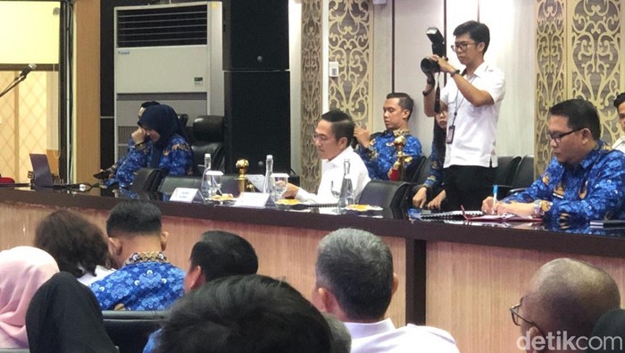 Wali Kota Palembang Ratu Dewa saat menerima kunjungan kerja DPR RI
