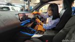 BMW Pamerkan Deretan Mobil Terbaru di Kelapa Gading